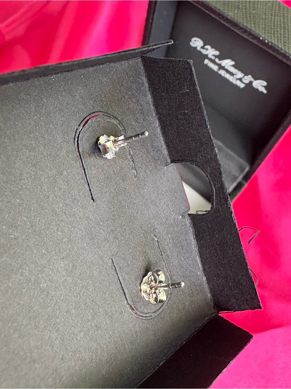 R.H. Macy & Co Classic Pink Cultured Fresh Water Pearl Stud Earrings - Picture 4 of 7